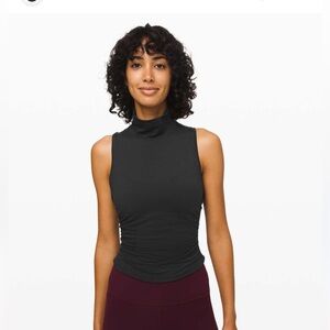 lululemon see the horizons tank. Perfect condition